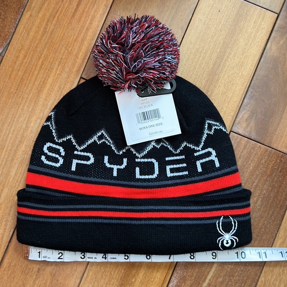 NWT Spyder pom “icebox “ beanie - Picture 4 of 4